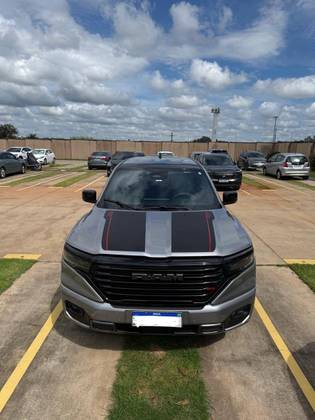 RAM RAMPAGE 2.0 HURRICANE 4 TURBO GASOLINA R/T 4X4 AUTOMÁTICO